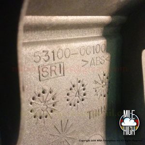 00 01 02 03 04 05 06 Toyota Tundra Hood Grill w/Emblem Used