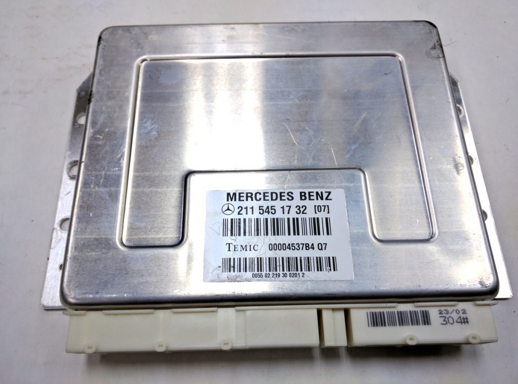 0306 Mercedes E Class W211 Airmatic Suspension Control ECU 1732