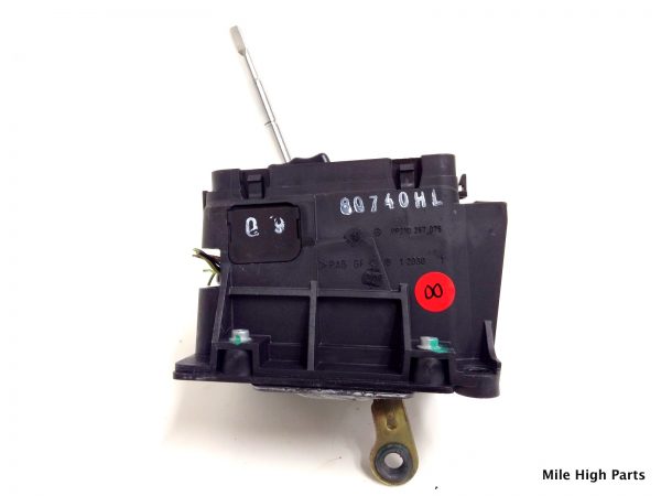 00 - 03 Mercedes Benz W210 E-Class Shifter Assembly 210267075 - Image 4