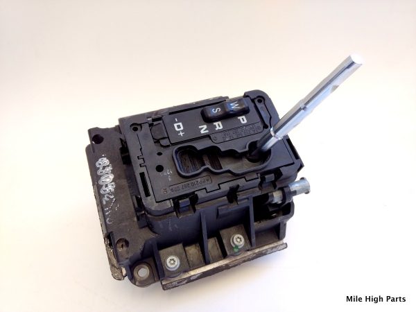 *2012 DATE* 00-03 Mercedes Floor Shifter Assembly C CLK Class 202267054