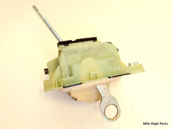 03 - 09 Mercedes Benz W209 CLK Floor Shifter Assembly - 203 267 91 24