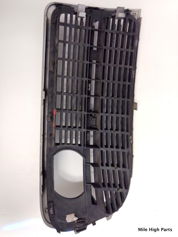 00-02 Audi B5 S4 OEM Front Bumper Foglight Grille Cover 8D0807346L - Image 2