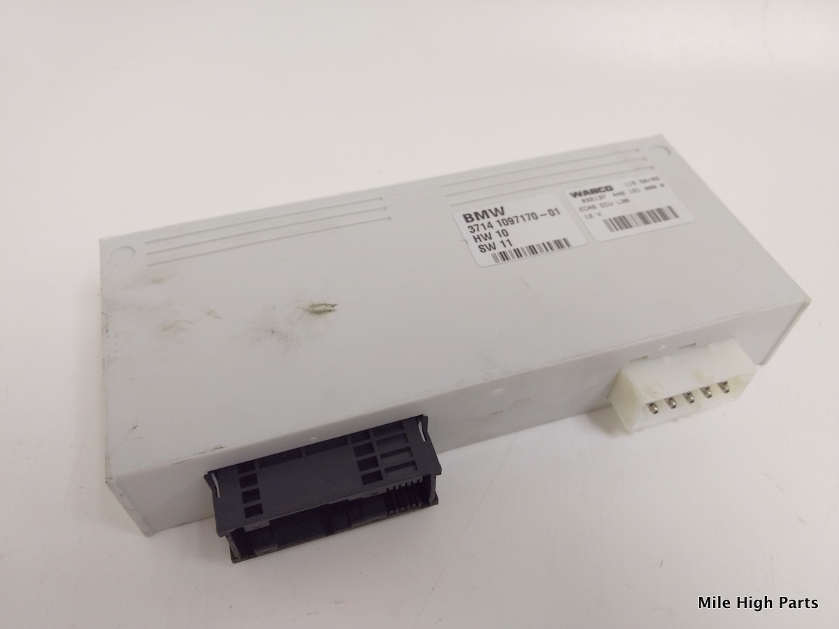 03 05 Land Range Rover L322 Air Suspension Control Module 3714