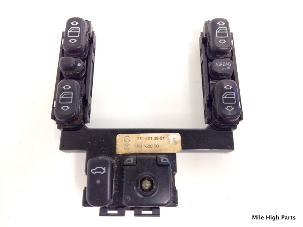 9802 Mercedes W210 W202 E C Class Master Power Window Switch 2108213951 Quality OEM Used Auto