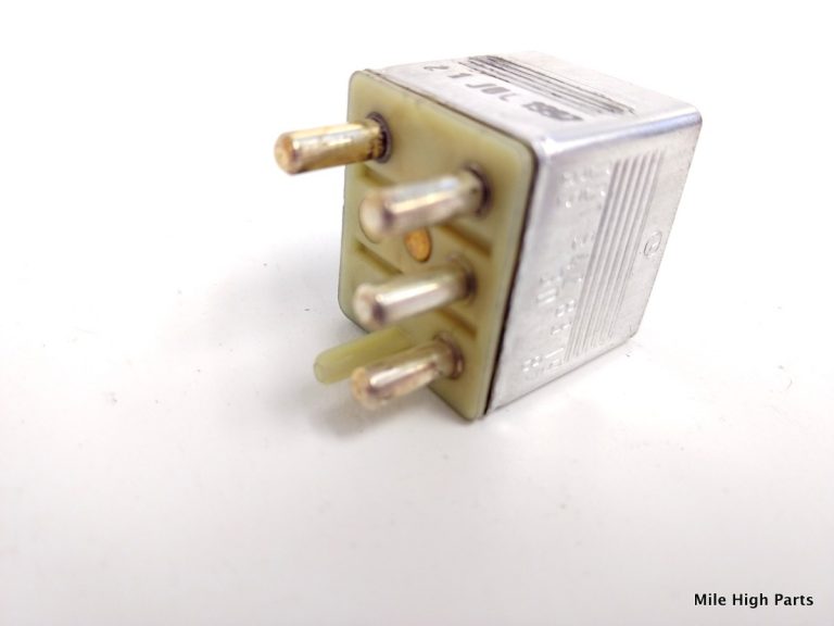Mercedes W140 300SE S Class 500SEL CL600 Fuel Pump Relay 0015428319