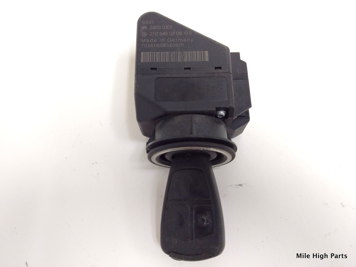 9802 Mercedes W208 W210 CLK E Class Ignition Cylinder Switch Key
