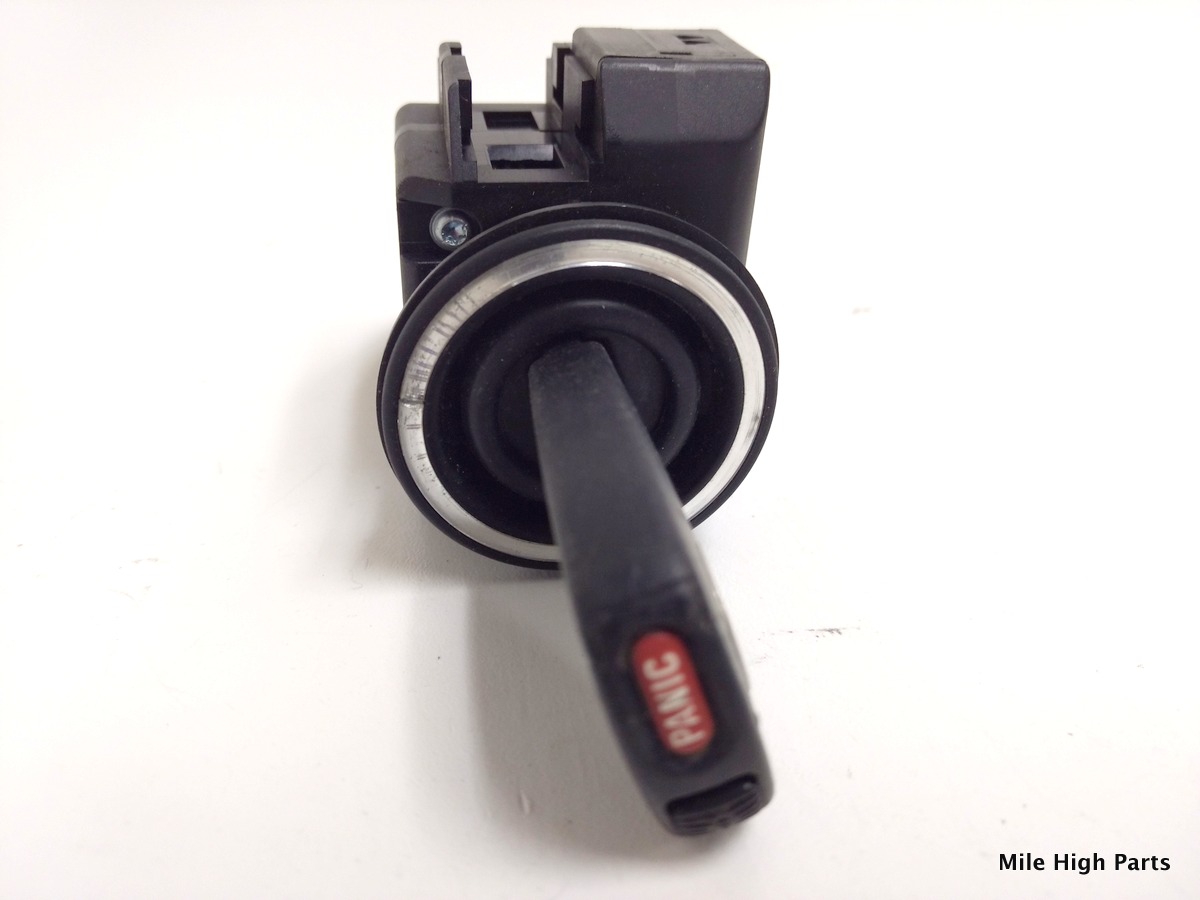 9802 Mercedes W208 W210 CLK E Class Ignition Cylinder Switch Key