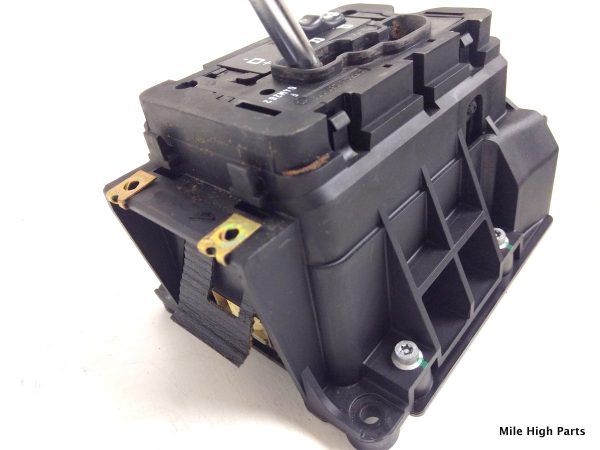 00 - 03 Mercedes Benz W210 E-Class Shifter Assembly 210267075 - Image 2