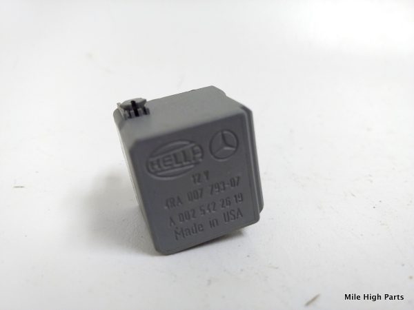 OEM Mercedes Multi Purpose 4-Pin Grey Hella Relay 0025422619