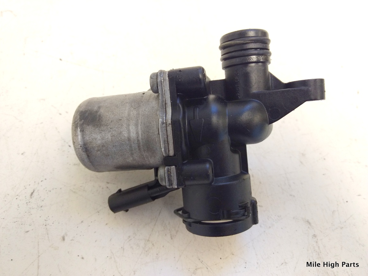 0711 Mercedes W221 R171 SLK S550 CL550 Water Pump Heater Control Valve