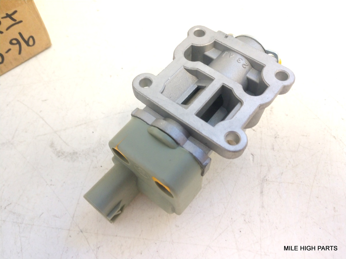 NEW 9600 Honda Civic A/T Engine Idle Air Control Valve IAVC Intake
