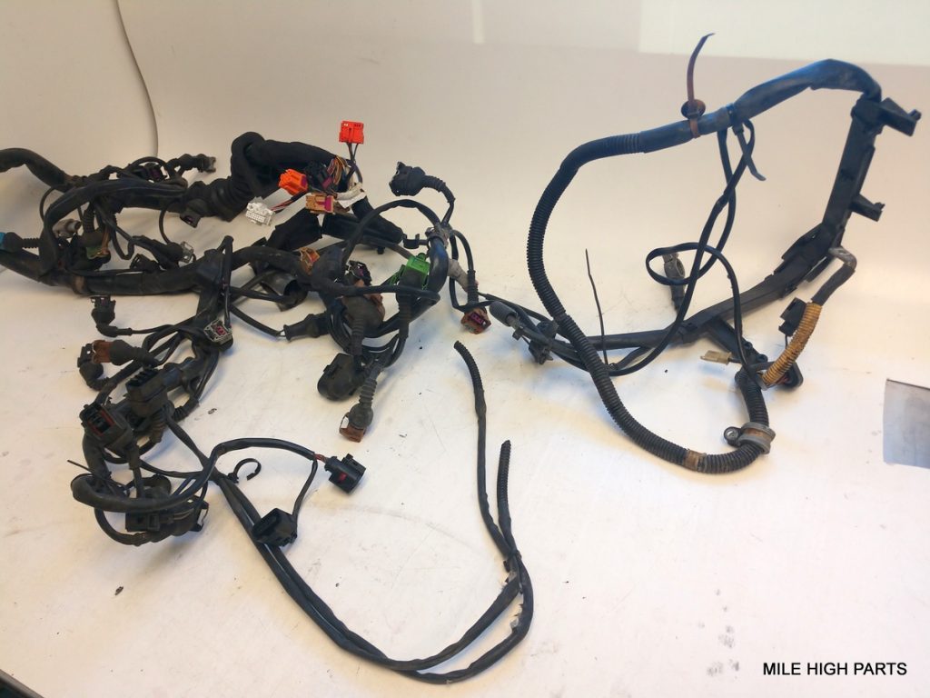 8D1971072HQ LOW MILES 98-01 Audi B5 S4 A4 A6 MT Engine Wiring Harness