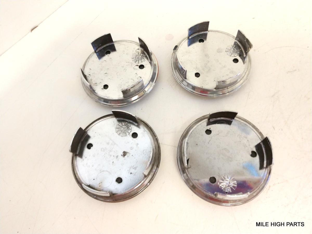 98 12 Jaguar XJ6 XJ8 SType Vanden Plas Factory Wheel Center Cap Set