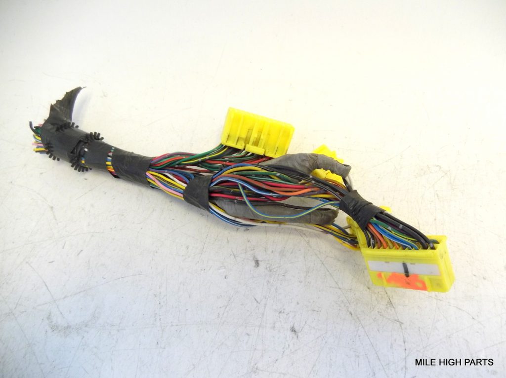 1999 Mitsubishi Eclipse 2.0L Turbo Engine Computer ECU Wiring Harness