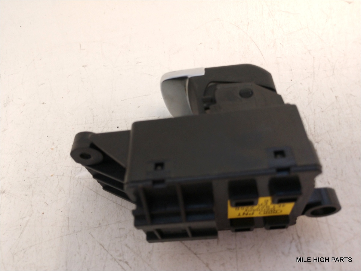 0410 Audi A8 Electronic Parking Brake Switch OEM 4E1927225B Quality
