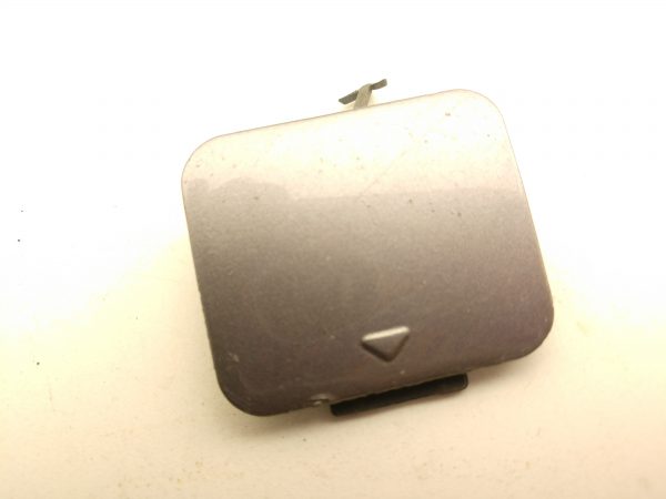 1997-2003 BMW E39 5 Series Front Bumper Silver Tow Hook Cover 81593531