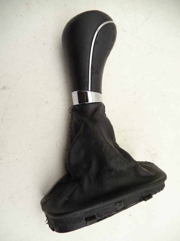 2003-2009 Mercedes W209 CLK Gear Shift Knob Boot Black Leather A2032671811 - Image 6
