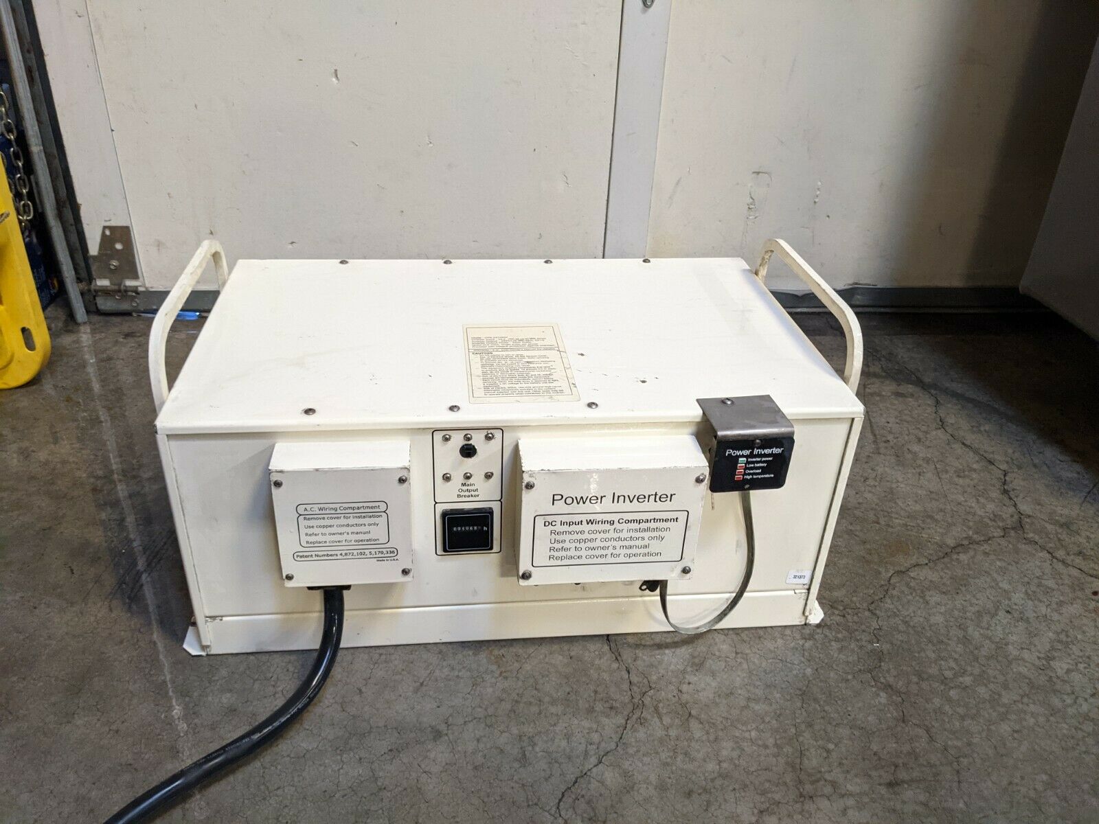 USA MADE 24v to 220v 3ph Inverter 6k Watt Sensata Magnum Dimensions 24tv60v 3ø