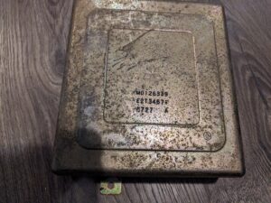 1989 Mitsubishi Raider Engine ECM Electronic Control Module MD126339