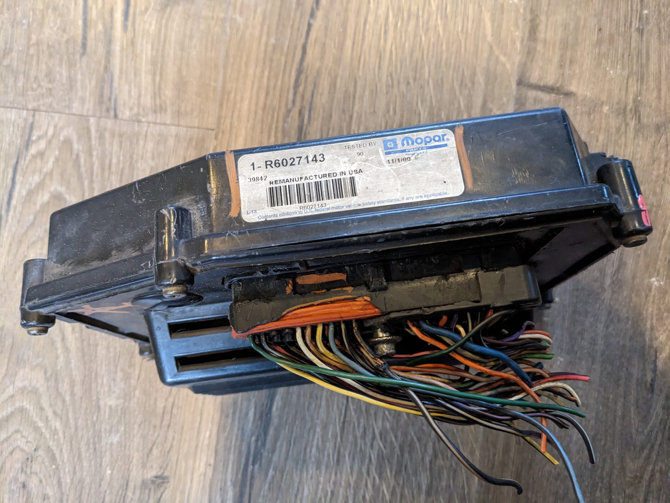 New Distributor For Dodge 3.9L V6 (1992-1997) | Fits Dakota, Ram, Van, Replaces 4740338, 53008765