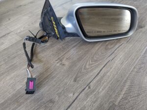 2000 2001 2002 2003 2004 Audi B5 A4 A6 Auto Dim Mirror Glass Silver Right 8D0857536N